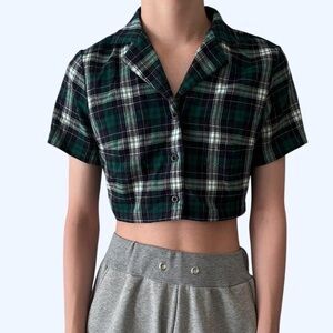Plaid Short-Sleeve Flannel Crop Top Dark Green/ Blue